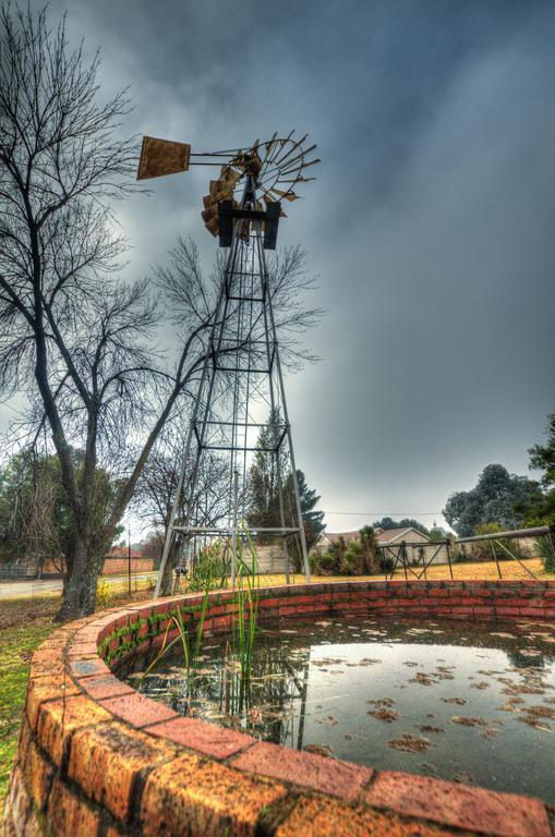 Ancient Windmill Guesthouse And Conference Venue Benoni Luaran gambar